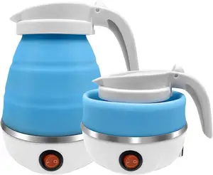 Bouilloire électrique pliable portable de voyage, petite chaudière à eau chaude pliable de 0,6 L pour le café et le thé (bleu)