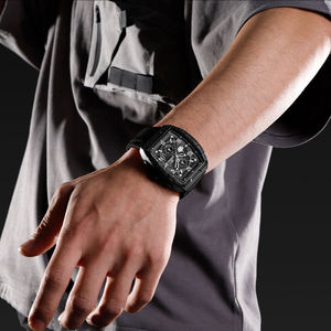 Montre Chronographe de Luxe pour Homme, Boîtier en Alliage Plaqué Or 8052, Forme Baril, Bracelet en Cuir, Mouvement à Quartz, Aiguilles - Product Image 3