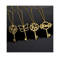 Collier personnalisé avec nom et papillon bohème pour femme, pendentif en acier inoxydable, bijou personnalisé pour animal de compagnie, cadeau pour amie