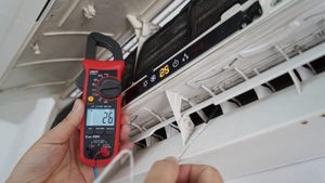 Multimètre numérique Uni-t UT200R Series 400A/600A neuf - Plage de température -40°C~1000°C - Fréquence 10Hz~10MHz - Garantie 1 an - Product Image 6