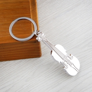 Llavero de Metal con Forma de Guitarra Creativo de Alta Calidad para Amantes de la Música - Product Image 4