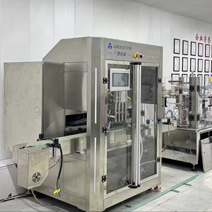 Ligne de production automatique multi-têtes pour sauces, système de bouchage et d'étiquetage pour une productivité élevée, huile, miel, pâte de chili, vinaigrette - Product Image 1