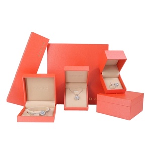 Estuche de Anillo con Diseño Cuadrado Naranja Avanzado, Set de Regalo con Cajas para Joyería de Oreja, Uñas y Collares - Product Image 4
