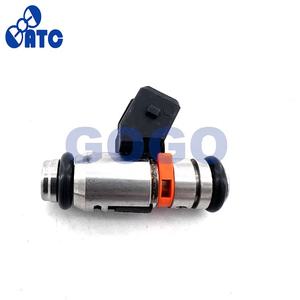 Para <span class=keywords><strong>Ford</strong></span> Fiesta <span class=keywords><strong>Ford</strong></span> Ecosport 1.6L 03-06 OEM IWP127 1221551 2N1U-9F593-JA 2N1U9F593JA 50103302 inyector de combustible - Product Image 3