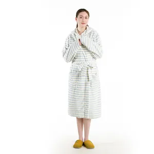 YC-WN101factory High Quality 100% Cotton Sleepwear Luxury Bath Robe Bathrobe Women