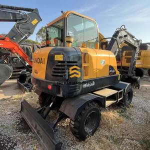 Excavatrice sur roues Hyundai R60W d'occasion de 6 tonnes, qualité supérieure pour les travaux de construction légère et l'agriculture - Product Image 3