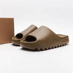 Trendy Original High Quality Brand Logo Foam EVA Slides with Box