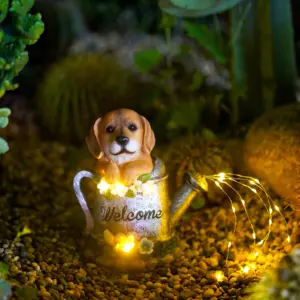 Patung figurin lampu tenaga surya, Model Resin dekorasi rumah rumput anjing lucu ornamen taman kerajinan Resin