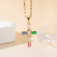 Magnifique Collier Pendentif Croix Ovale en Or Scintillant avec Halo Pavé Central Champagne, Bijou Tendance pour Femme, Idéal Cadeau