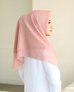 Commercio all'ingrosso A Buon Mercato Lacer Taglio Quadrato 110*110cm Hijab Bawal Lunghi di Cotone Tinta Unita Sciarpa Tudung Indonesia Cotone Hijab - Product Image 5