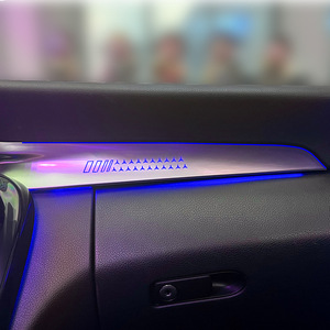 Convient pour <span class=keywords><strong>Mercedes</strong></span> Benz C260W205GLC253 Classe C, lumière d'ambiance pour passagers, sortie d'air <span class=keywords><strong>lumineuse</strong></span> de type turbine pour climatisation - Product Image 2