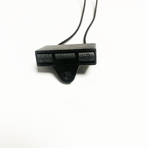 Condensador de arranque Hongyun Motor 1.2UF universal para ventiladores eléctricos - Product Image 1