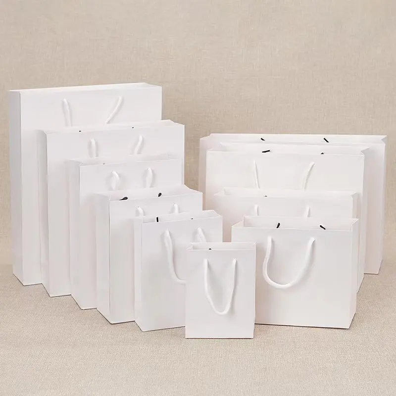 Saco de papel branco impresso, logotipo personalizado de alta qualidade, sacola de papel branco luxuosa para compras de presente, embalagem, artesanato, saco de papel