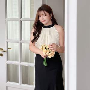 Top Halter Color Block Runqi N8671, Blusa sin Mangas para Mujer Talla Grande, Top de Tela de Poliéster de Color Sólido - Product Image 2