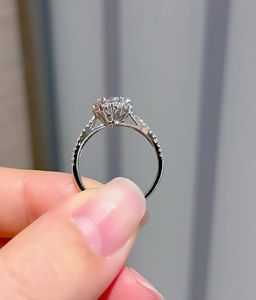 Anillos de Platino PT950 Grabados Personalizados, Anillos de Diamantes Cultivados en Laboratorio para Aniversario, Regalo del Día de la Madre para Ella, Diseño de Logotipo Gratuito, MOQ 2 Piezas - Product Image 3