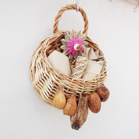 Panier de tissage de canne à perroquet durable et durable avec feuille de palmier pour la cueillette de fruits et la détente pour le divertissement des animaux de compagnie