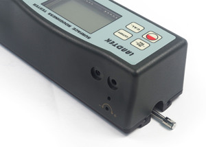 LANDTEK Medidor Digital Portátil de Rugosidad Superficial SRT-6210 Ra Rt Rq Rango 0.005-16.00um - Product Image 4