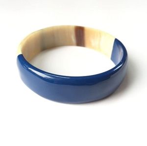 Minh Giang Craft Vietnam - Brazalete de Cuerno de Búfalo Natural Hecho a Mano en Vietnam, Joyería Pulida al Mejor Precio - Product Image 1