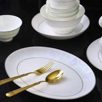 Service de table en porcelaine fine blanche avec bordure argentée, vaisselle en céramique de haute qualité