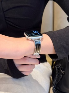 Bracelets de montre en métal de luxe avec paillettes, cristaux et diamants pour <span class=keywords><strong>Apple</strong></span> <span class=keywords><strong>Watch</strong></span>, bracelet de poignet 42 44 45 49 <span class=keywords><strong>mm</strong></span> - Product Image 4