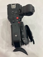 Caméscope de streaming en direct 4K Panasonic AG-CX98MC en bon état.