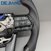 Volant en cuir en fibre de carbone personnalisé pour Toyota Corolla Land Cruiser GR Prado LC200 LC300 120150 200 Hilux personnalisé