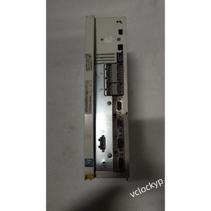 Contrôleur servo Lenze EVS9322-ESV004 0,75 kW 400 V STO Neuf - Product Image 1