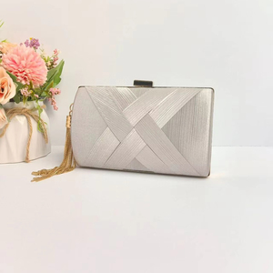Nuevo Bolso de Mano Impermeable con Cadena y Borlas, Bolso de Noche Europeo Americano de Seda Tejida para Banquetes, Bolso de Mano para Vestido de Novia - Product Image 1