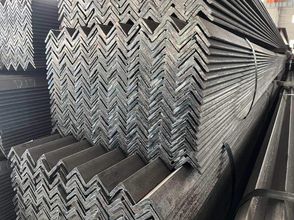 375 X 3.00 X 3.00 X 20 Angle iron supplier