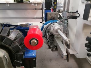 厂家直销高效全自动PLC控制数控隔热玻璃密封胶涂布机 - Product Image 3