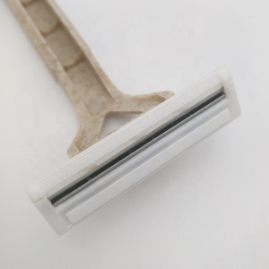 Erkekler için otel tek kullanımlık tıraş kiti biyobozunur plastik jilet düz tıraş güvenliği özellikleri biyobozunur buğday samanı - Product Image 5