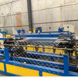 Customized PVC Coated Chain Link Fence for Residential Security Heavy Duty and Weatherproof - Product Image 6