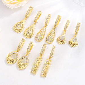 Boucles d'oreilles pendantes plaquées or 14 carats pour femmes, nouveau design classique, mode soirée, en laiton inaltérable avec zircon et pendentif cœur <span class=keywords><strong>Duster</strong></span> - Product Image 1
