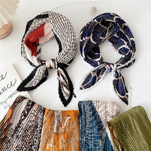 女性プリーツサテンスカーフヘッドスカーフネッカチーフスキニーリボンスクエアヘアタイバンドハンカチサテンフラードスカーフ装飾 - Product Image 2