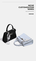Bolso Bandolera Pequeño Cuadrado con Colgante de Estrella Estilo Coreano 2026, Sofisticado y Versátil para Mujer, Ideal para el Trabajo, en Poliéster