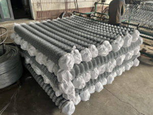 Galvanized Cyclone Wire <b>Mesh</b> For Concrete Reinforcement And Construction Use - Product Image 6
