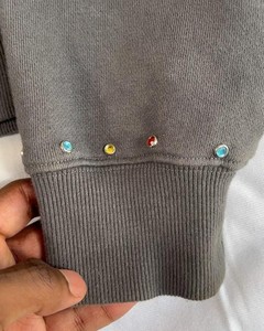 Sweat-shirts à capuche zippés Streetwear personnalisés, 450 g/m², impression sérigraphique, effet vieilli, délavé à l'acide, effet soleil, avec strass - Product Image 6