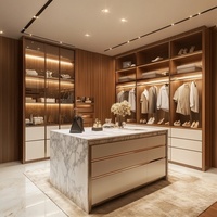 2025 Meilleure vente de luxe personnalisé porte en verre dressing garde-robe murale conception pour chambres meubles de maison