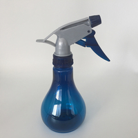 Prix bas en plastique 250 ml 8 oz noble bleu en forme de goutte à la main bouteille de pulvérisation, tigrou bouteilles de pulvérisation pour eau de jardin, nettoyage