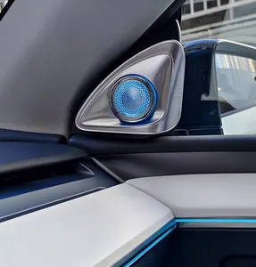 Aggiornamento iCarsin LED 4D tromba rotante Tweeter altoparlante anteriore luce ambientale per Tesla modello 3/Y illuminazione interna 64 colori