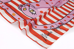 وشاح حريري مربع مطبوع بشعار مخصص على الوجهين من حرير التوت الفاخر للنساء - Product Image 4