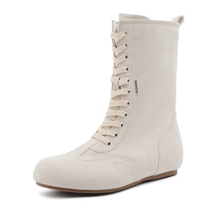 2026 Neue Frühlings-Stiefel aus weißem Wildleder mit atmungsaktivem Schnürsystem für Herren und Damen im britischen Stil, mittelhohe Mode-Stiefel für Paare - Product Image 5