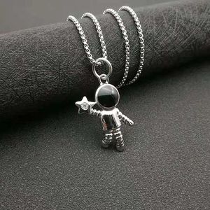 Collar de Astronauta Yunnique con Colgante de Dibujos Animados en Bisel, Cadena Unisex para Suéter, Regalo - Product Image 3