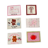 Étiquettes imprimées personnalisées pour vêtements, étiquettes en coton, sérigraphiées, en satin, pour col, avec bordure crochetée, étiquettes tissées principales