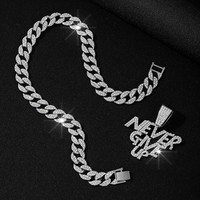 Femmes Hommes Bijoux Hip Hop Bling Rhinestone Alloy Letter NEVER GIVE UP Punk Pendant Cuban Chain