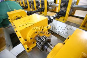 Hochgeschwindigkeits-Stahlspulen-Leitplanken form maschine zur Unterstützung des schnellen Umschaltens der Tür verkleidung spezifikationen - Product Image 5