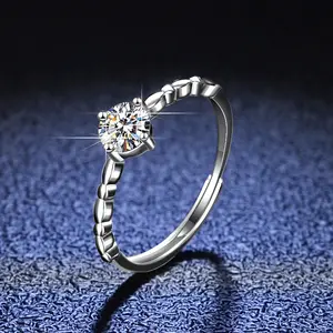 Hoyon moda 0.5ct Moissanite anillos de diamantes redimensionables para mujeres compromiso corte redondo 925 plata esterlina joyería al por mayor