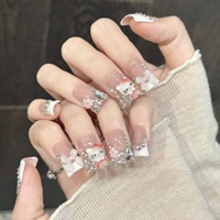 Faux ongles à presser pour femmes, style Kawaii, blancs, French manucure, nœud 3D, chaton, strass en cristal, courts, carrés, pour mariée, vente en gros