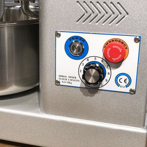 <span class=keywords><strong>Petit</strong></span> mélangeur à pâte en spirale <span class=keywords><strong>professionnel</strong></span> 7L Machine à pétrir la farine facile à nettoyer Offre Spéciale à bas prix Nouvel état pour les boulangeries - Product Image 5