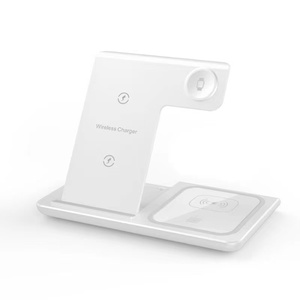 Station de charge sans fil rapide pliable 3 en 1 15W avec veilleuse pour smartphone, montre et écouteurs - Product Image 2